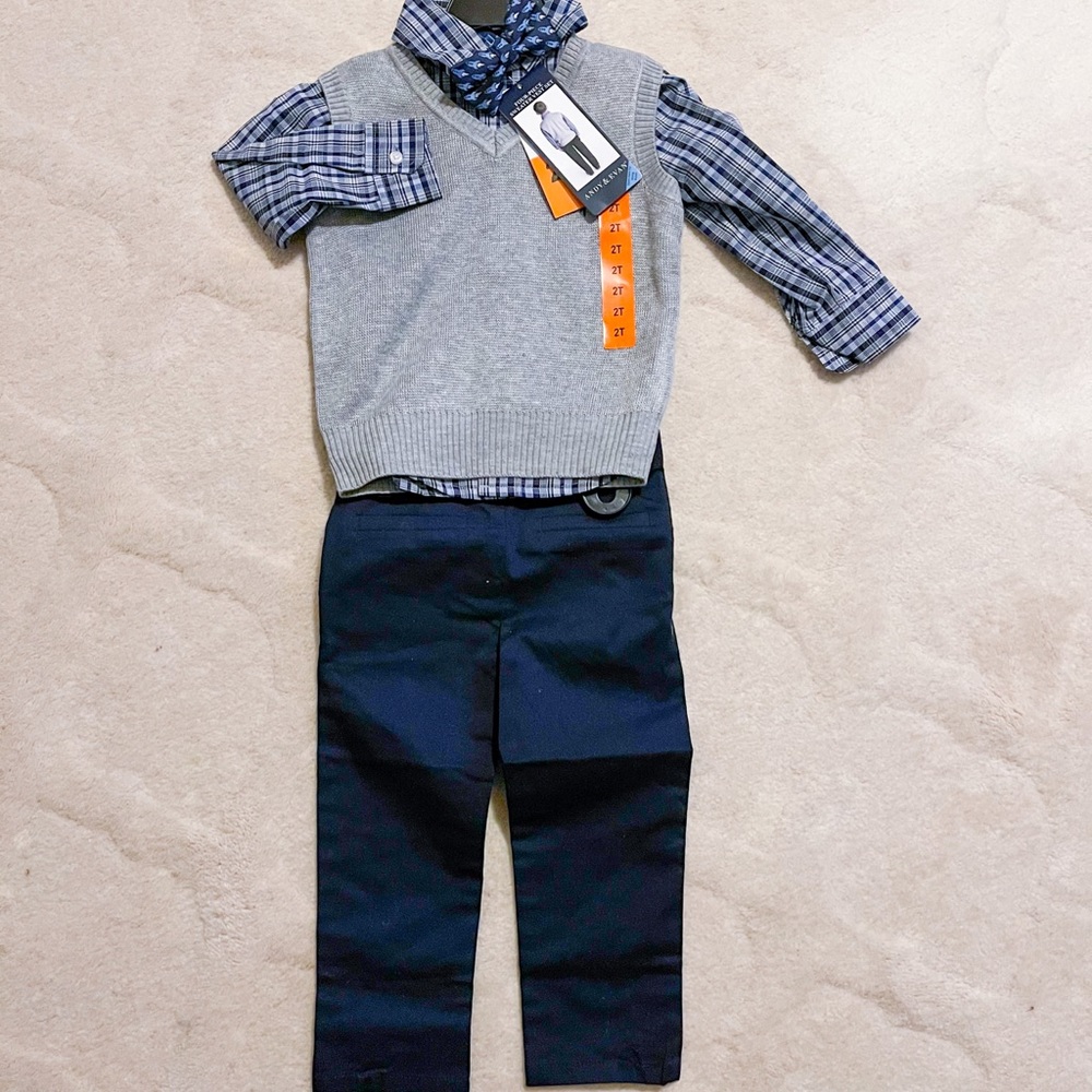 NWT Andy and Evan 2T set